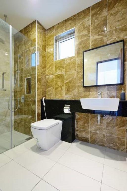 Experience The Coast - Hostahome Suites At Paragon Residence Near Downtown 조호르 바루 외부 사진